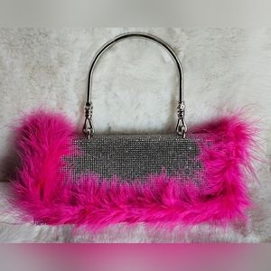 8 other reasons Crystal and Feather Cluth Color Pink